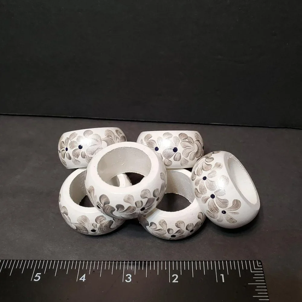 Painted Wooden Napkin Rings, Set of 6, NEW, White Silver Floral Hand Painted